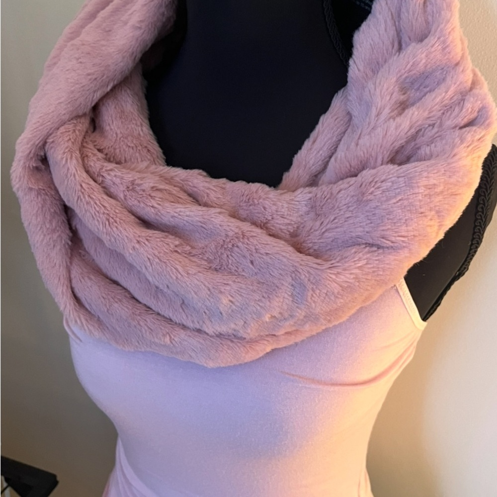 New with tags Soft Pink Infinity Scarf